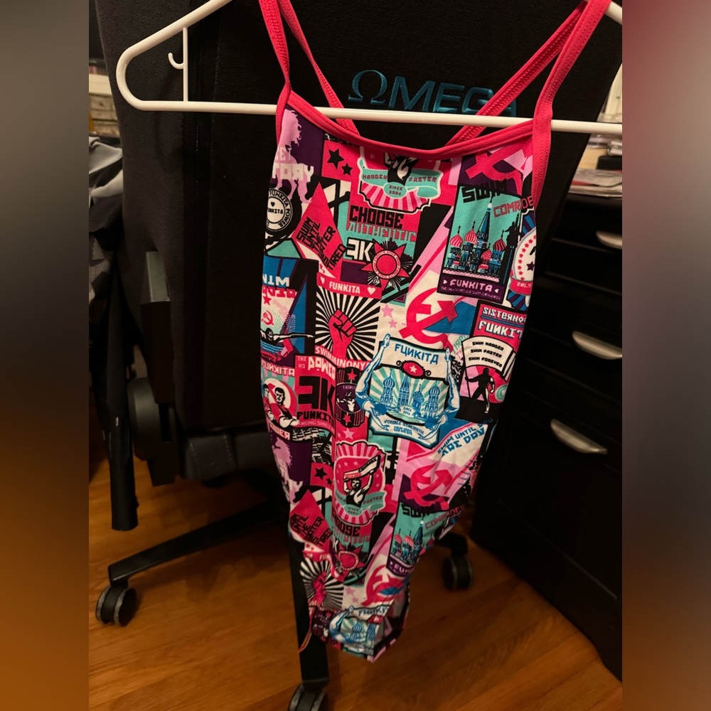 Funkita Girls Swimsuit 12